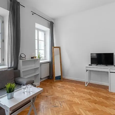 Close-urban Chic - Stare - One Bedroom - Mostowa Apartment *