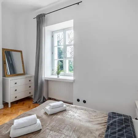 Close-urban Chic - Stare - One Bedroom - Mostowa